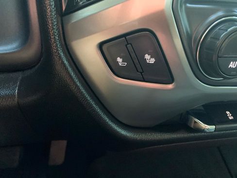 Used 2018 Chevrolet Silverado 1500 LT w/ Texas Edition AWD/4WD image 28