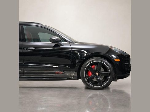 Used 2020 Porsche Macan GTS AWD/4WD image 11