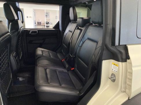 New 2025 Ford Bronco Badlands AWD/4WD image 9