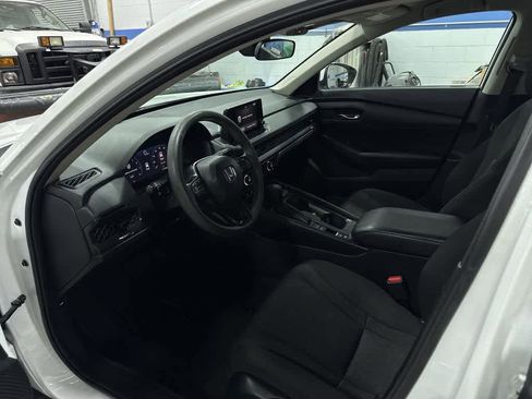 Used 2023 Honda Accord LX image 26