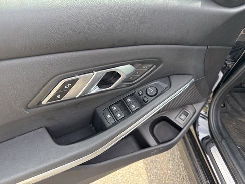 Used 2021 BMW 330i xDrive Sedan w/ Driving Assistance Package image 16