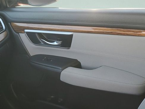 Used 2019 Honda CR-V EX image 16