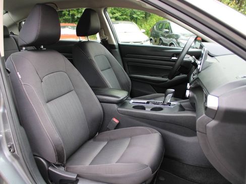 Used 2019 Nissan Altima 2.5 S FWD image 29