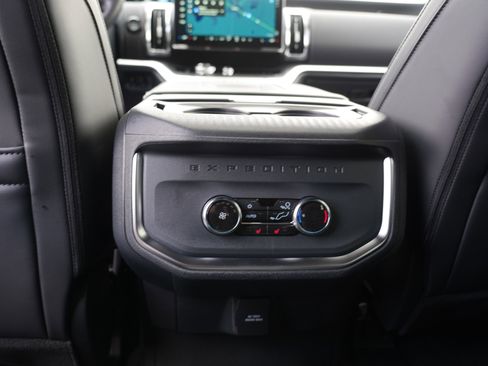 New 2026 Ford Expedition Max Platinum w/ Stealth Appearance Package image 23