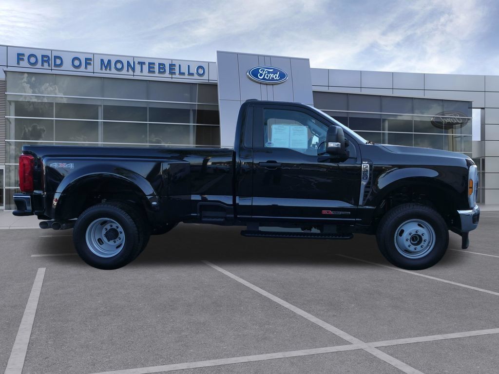 Certified 2026 Ford F350 XLT AWD/4WD image 2