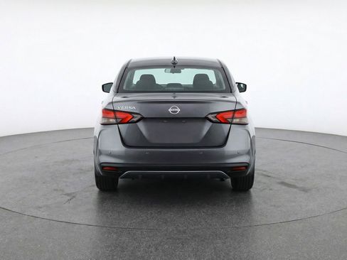 Used 2025 Nissan Versa SV image 7