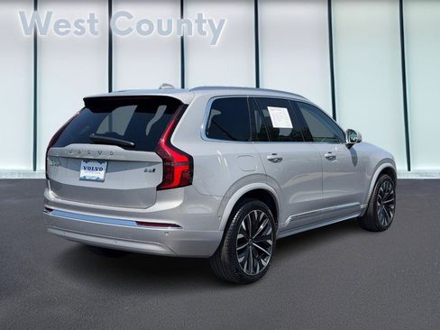 Certified 2025 Volvo XC90 B6 Plus AWD/4WD image 4