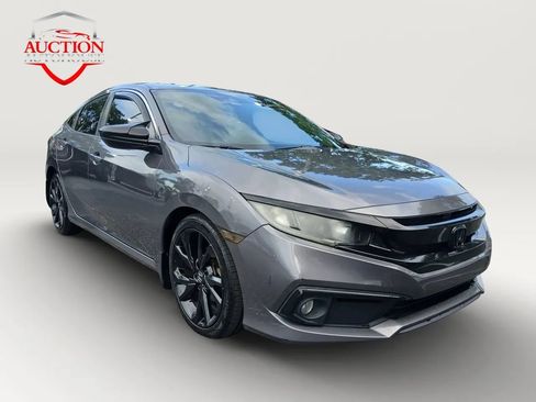 Used 2019 Honda Civic Sport image 3