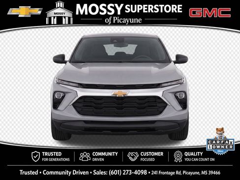 Used 2026 Chevrolet TrailBlazer LS w/ LS Convenience Package FWD image 5