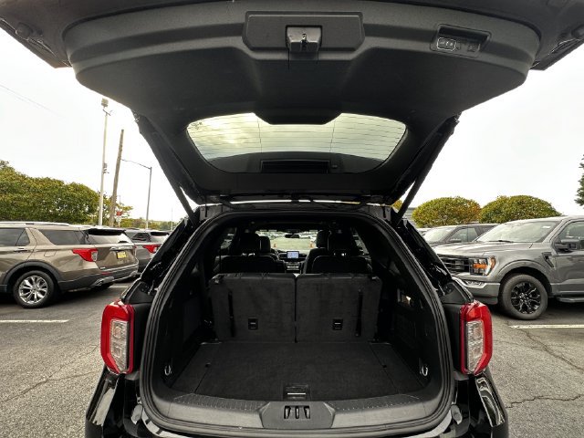 Certified 2023 Ford Explorer ST-Line w/ Class IV Trailer Tow Package AWD/4WD image 42