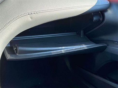 Certified 2021 Toyota Camry LE image 30