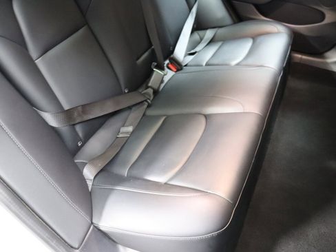 Used 2023 Tesla Model 3 Standard Range image 64