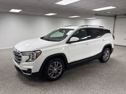 Used 2024 GMC Terrain SLT
