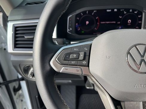 Used 2022 Volkswagen Atlas SE image 21