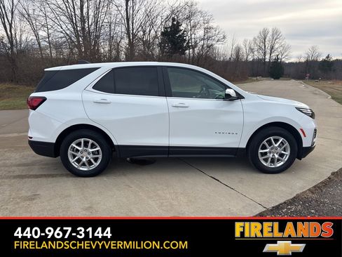 Used 2023 Chevrolet Equinox LT image 10