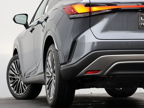 New 2026 Lexus RX 450h 450h+ Luxury image 8