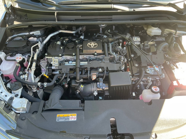 Used 2026 Toyota Corolla LE FWD image 9