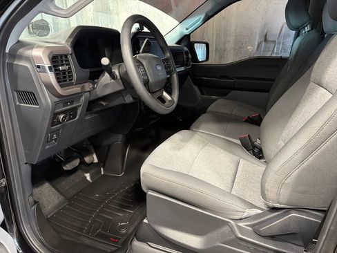 Used 2025 Ford F150 XL w/ Equipment Group 103A High AWD/4WD image 4