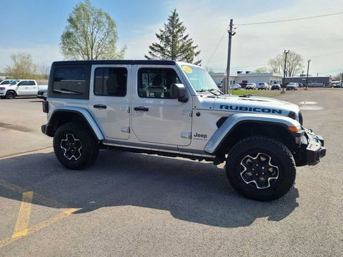 Used 2023 Jeep Wrangler Unlimited Rubicon 4xe w/ Steel Bumper Group AWD/4WD image 5