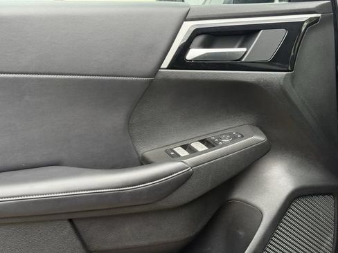 Used 2024 Mitsubishi Outlander SE FWD image 25