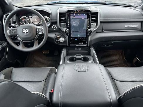 Used 2025 RAM 1500 Laramie image 15