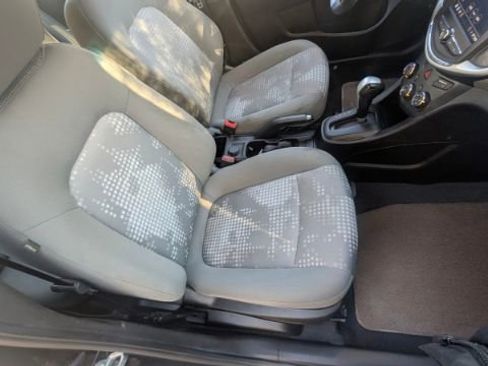 Used 2019 Chevrolet Sonic LT image 17