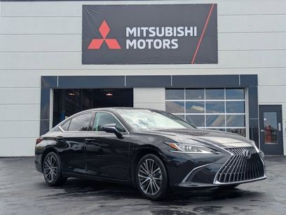 Used 2023 Lexus ES 350 w/ Premium Package