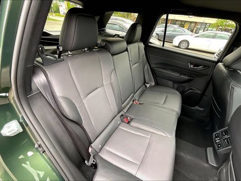 Certified 2026 Subaru Outback Touring AWD/4WD image 29