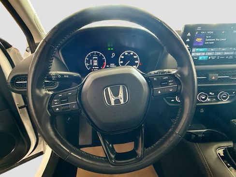 Used 2024 Honda HR-V EX-L image 12