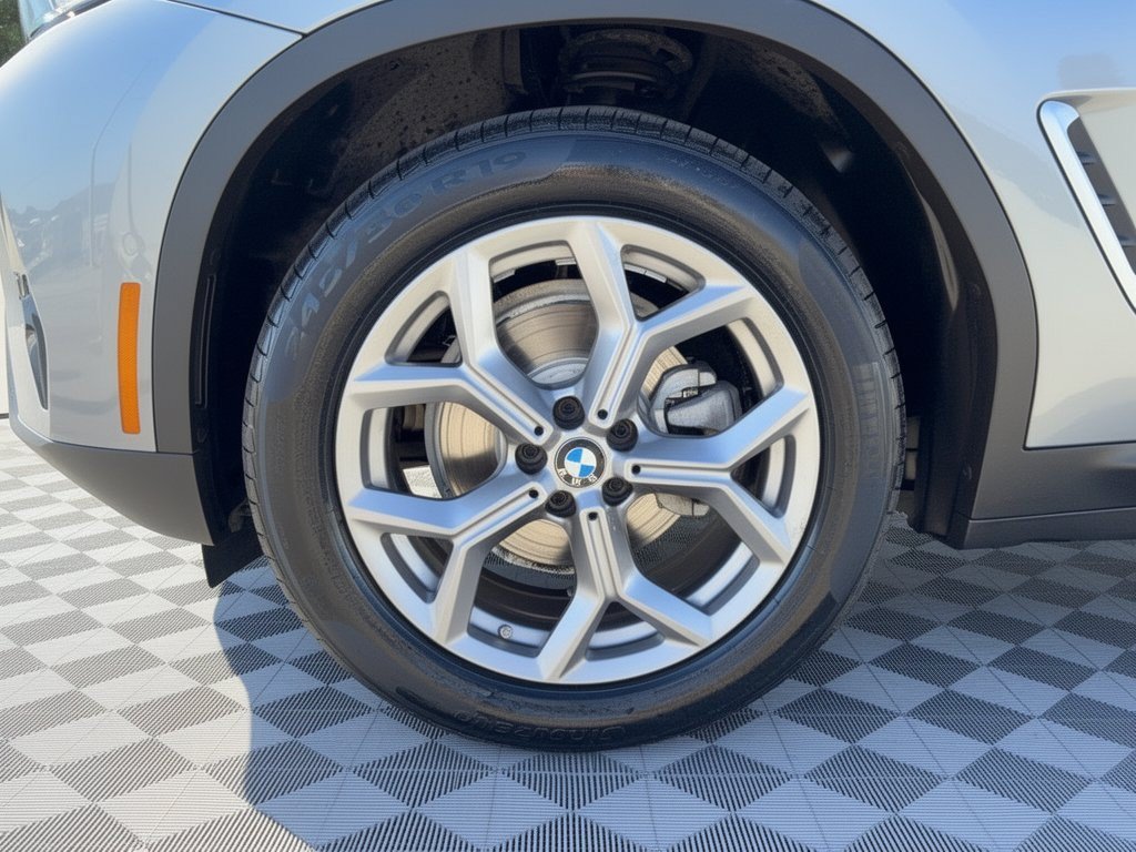Used 2023 BMW X3 sDrive30i w/ Convenience Package RWD image 13