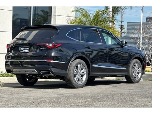 New 2026 Acura MDX SH-AWD image 5