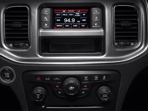 Used 2014 Dodge Charger SXT Plus RWD image 7