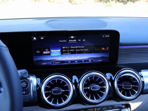 New 2026 Mercedes-Benz GLB 250 4MATIC image 22