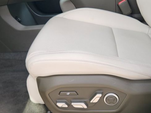 Certified 2025 Hyundai Santa Fe Calligraphy image 25