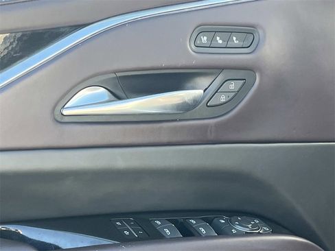 Used 2021 Cadillac Escalade Sport Platinum image 12