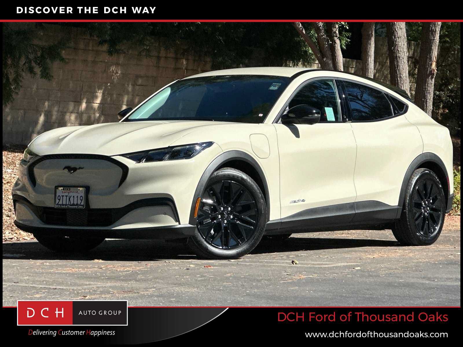 Certified 2025 Ford Mustang Mach-E Select AWD/4WD image 1