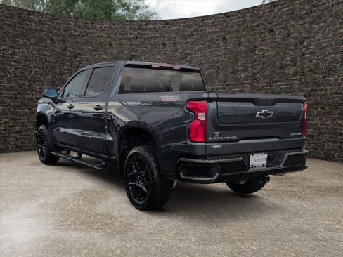 Used 2022 Chevrolet Silverado 1500 Custom Trail Boss w/ Safety Confidence Package image 4