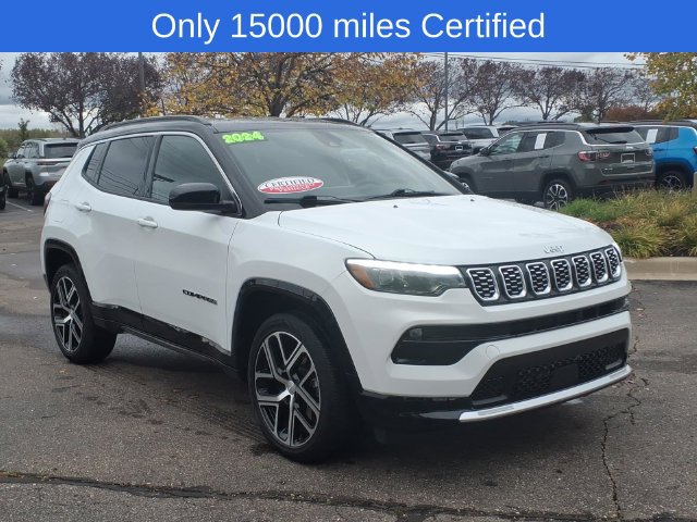 Certified 2024 Jeep Compass Limited w/ Elite Group AWD/4WD image 3