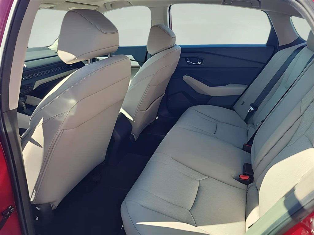 Used 2024 Honda Accord EX image 17