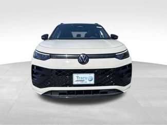 New 2026 Volkswagen Tiguan SE R-Line video 2