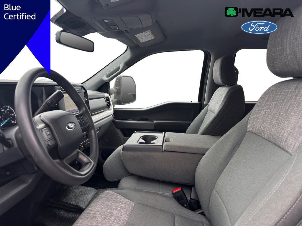 Used 2023 Ford F350 XLT w/ 360-Degree Camera Package AWD/4WD image 1