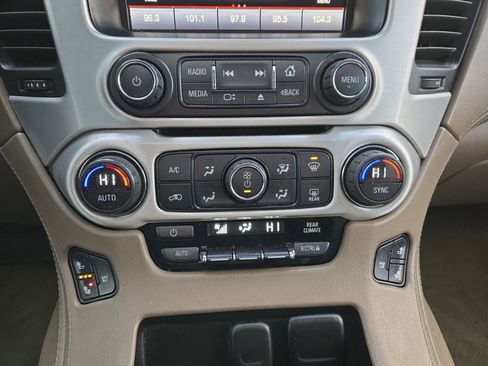 Used 2015 GMC Yukon SLT w/ Open Road Package image 20