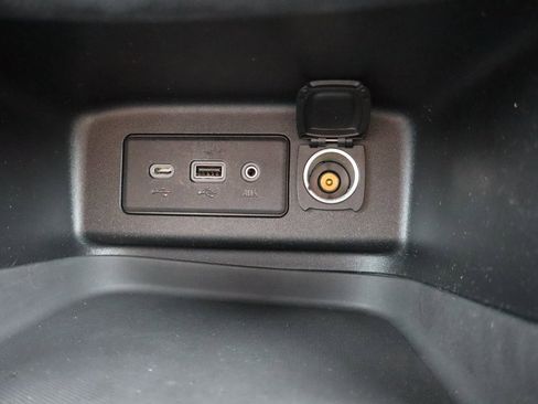 Used 2020 Chevrolet Equinox LT image 14