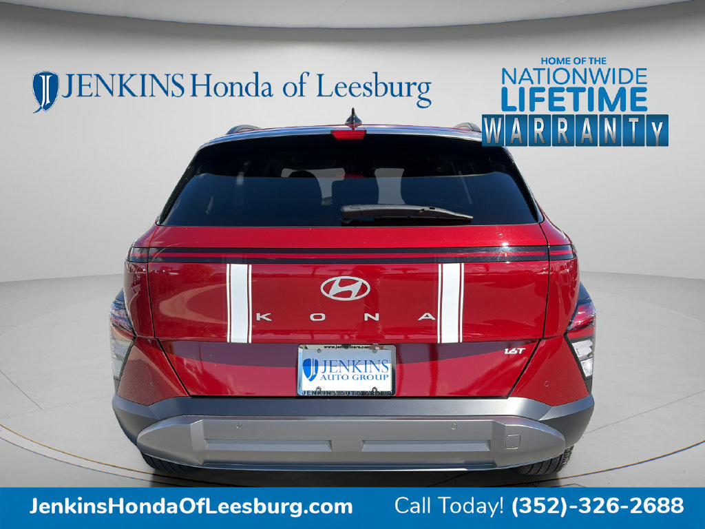 Used 2024 Hyundai Kona Limited FWD image 4
