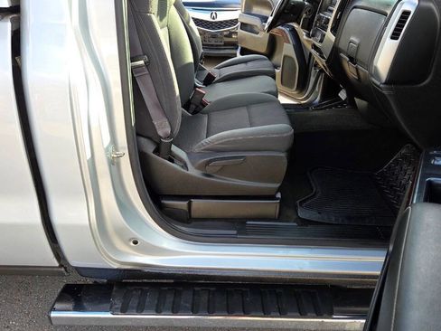 Used 2014 GMC Sierra 1500 SLE w/ SLE Preferred Package image 32