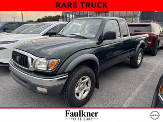 Used 2002 Toyota Tacoma 4x4 Xtracab V6 video 1