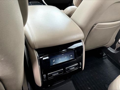 Used 2020 Lincoln Aviator Reserve w/ Equipment Group 202A AWD/4WD image 10