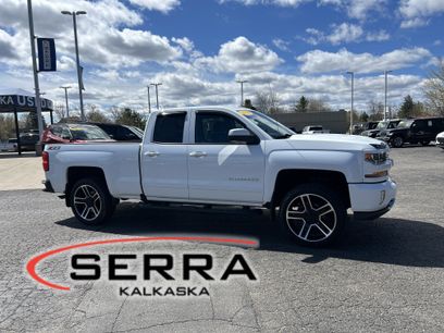 Used 2019 Chevrolet Silverado 1500 LT w/ LPO, Black Pack