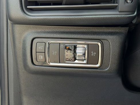 Used 2025 Lincoln Corsair Grand Touring w/ Equipment Group 302A AWD/4WD image 49