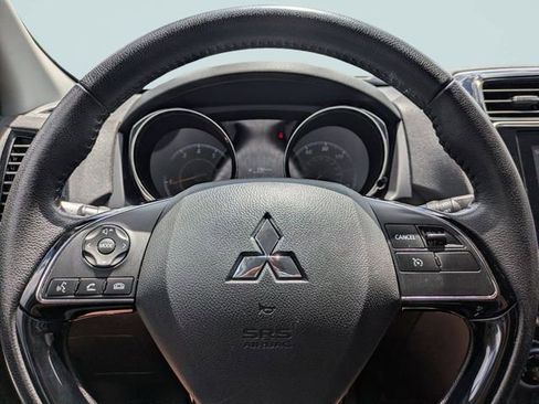 Used 2022 Mitsubishi Outlander Sport SE FWD image 28